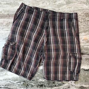 Burnside Men's Plaid Cargo Shorts - Black and Red